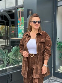 ÖNÜ CEP DETAYLI ÇIT ÇITLI BOL PAÇA PANTOLONLU FLOK TAKIM