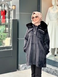 Taş Detaylı Cepler Angora Kaban Siyah