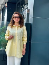 Taş İşlemeli Çizgili Gömlek Sarı