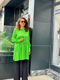 Taş Ve fırfır detaylı Saten Gömlek Yeşil