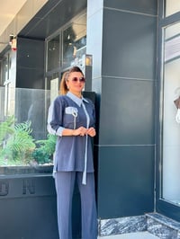 Tensel Qupra Kumaş Gömlek ve Taş Detaylı Esnek İkili Takım Lacivert
