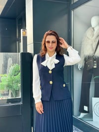 Yelekli Gold Düğme Detaylı Pileli Etekli Takım Lacivert