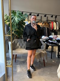 Oversize Yarım Trenç