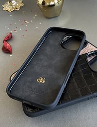Deri iPhone Kılıf 16 Pro Pudra Togo