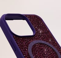 iPhone Kılıf 15 Pro Max  MagSafe Özellikli Mor Taşlı