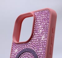 iPhone Kılıf 15 Pro Max MagSafe Özellikli Pembe Taşlı