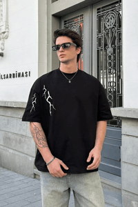 Erkek Kısa Kol Tişört Bisiklet Yaka Yıldırım Baskılı Oversize T-Shirt - Siyah