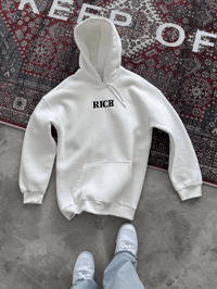 Kadın Kapüşonlu Kanguru Cepli Sweatshirt 3 İplik Pamuklu Baskılı Hoodie - Beyaz