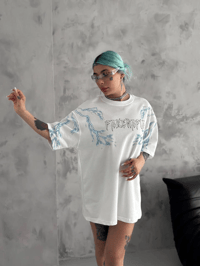 Kadın Tişort Bisiklet Yaka Yıldırım Şimşek Baskılı Kısa kol T-Shirt - Beyaz
