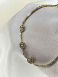 Fashion Jewelry Vip Baget Detaylı Zirkon Taşlı Su Yolu Kadın Bileklik Gold