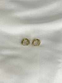XUPİNG Çelik/Paslanmaz Yıldızlı Zİrkon Taşlı Küpe Gold
