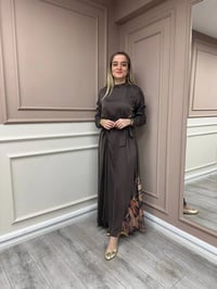 Almarwah Black 303836 Kahverengi Parça Desenli Elbise