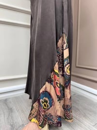 Almarwah Black 303836 Kahverengi Parça Desenli Elbise