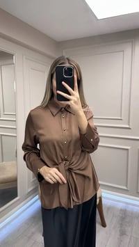 Clande CL25023015 Kahve Bağlama Detaylı Gömlek