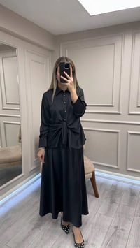 Clande CL25023015 Siyah Bağlama Detaylı Gömlek