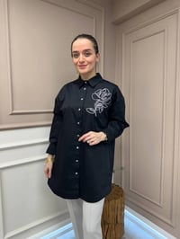Ghisa 25YGSTNK4932 Siyah Omzu Detaylı Tunik