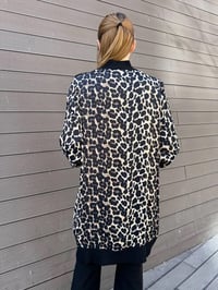 Ghisa 25YÖRHRK3095 Siyah Leopar Desenli Hırka