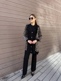 Ghisa 25YÖRHRK3095 Siyah Leopar Desenli Hırka
