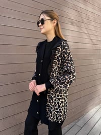 Ghisa 25YÖRHRK3095 Siyah Leopar Desenli Hırka