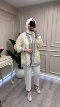 Ghisa 3610H3265 Ekru Brode Detaylı Hırka