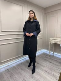 Ghisa 3610T2700 Siyah Bilek Ve Yaka Detaylı Trenç
