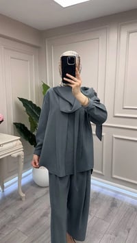 Ghisa 3610T9359 Koyu Gri Şal Yaka Detaylı Takım