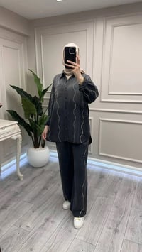 Ghisa 3611T9297 Siyah Zımba Detaylı Takım
