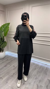Ghisa 4710T9483 Siyah Yanı Şeritli Takım