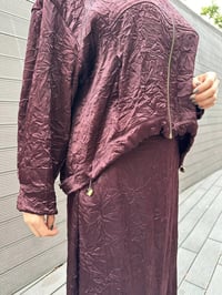 Ghisa 5KGSTKM3937 Kahve Akıcı Kırışık Kumaş Etekli Takım