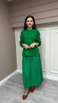 Heddy & Nurcan Çetin 23419 Benetton Etekli Takım