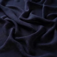 İpekevi 04356 Koyu Lacivert Dört Mevsim Monogram Şal