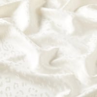 İpekevi 05784 İnci Beyazı Leopar Jakar Desenli İpek Şal