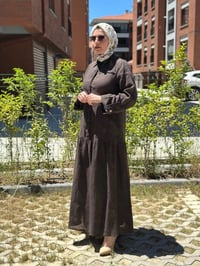 Miss Dalida 2264255 Kahverengi Gömlek Yaka Bekletme Detaylı Keten Elbise