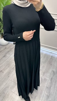 Miss Dalida 3264002 Siyah İnce Fitilli Plise Detaylı Triko Elbise