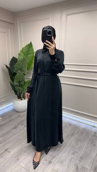 Miss Dalida 3264801 Siyah Cep Kapaklı Gömlek Yaka Uzun Elbise