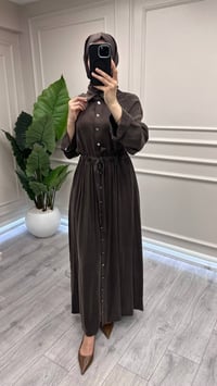 Miss Dalida 3264802 Kahve Beli Büzgülü Gömlek Yaka Uzun Elbise