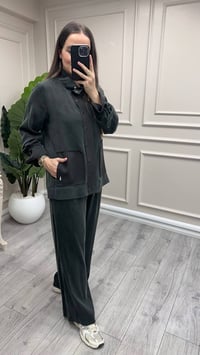 Miss Dalida 3268802 Yüksek Yaka Cepli Haki Minimal Ceket