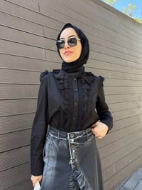 Misswhence 31305 Siyah Yaka Detaylı Gömlek