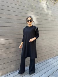Misswhence 34012 Siyah Omzu Fermuarlı Uzun Tunik
