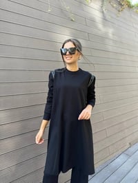 Misswhence 34012 Siyah Omzu Fermuarlı Uzun Tunik