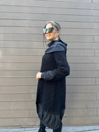 Misswhence 34032 Siyah Paraşüt Kumaş Detaylı Triko Tunik