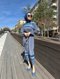 Misswhence 35802 Gri Şerit Detaylı İpek Elbise