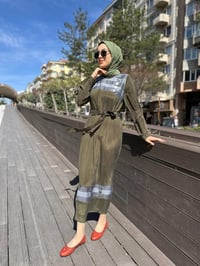 Misswhence 35802 Haki Şerit Detaylı İpek Elbise