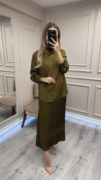 Misswhence 38015 Yeşil Saten Etekli Takım
