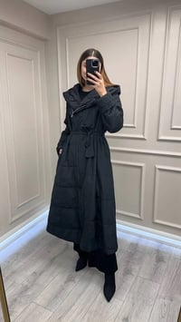 Misswhence 38513 Siyah İçi Pamuk Kumaş Kaban
