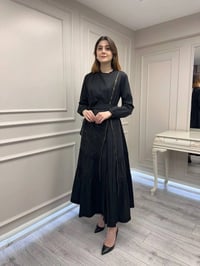 Misswhence 39807 Siyah Fermuar Ve Güpür Detaylı Elbise
