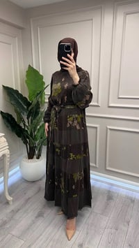 Misswhence 39843 Kahverengi Şerit Detaylı Desenli Elbise
