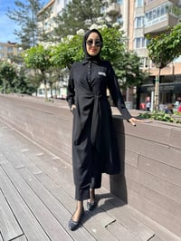 MY312 24S5213 Siyah Cebi Taşlı Kap