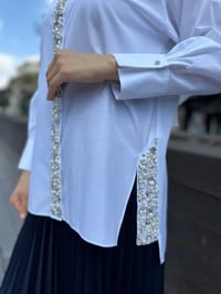 MY312 24S8216 Beyaz İşlemeli Tunik