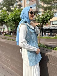 MY312 24S9101 Mavi Cepli Denim Yelek